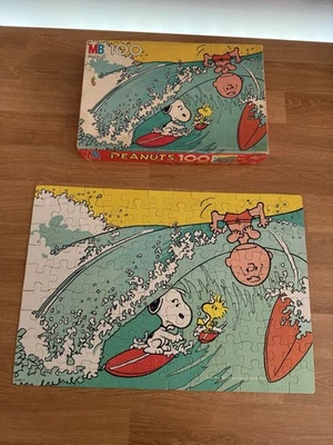 VTG Mb Peanuts 100‑Piece Puzzle Snoopy, Woodstock & Charlie Brown COMPLETE - Image 1 of 4