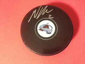 Nick Holden Colorado Avalanche Signed Auto Puck w/ Holder - Picture 1 of 1