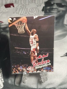 MICHAEL JORDAN 1997-98 Ultra Chicago Bulls #23 - Picture 1 of 3
