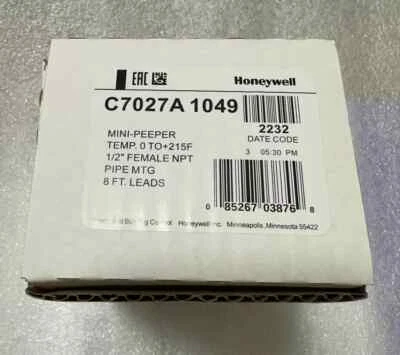 One Honeywell C7027A1049 C7027A-1049 Flame Detector Sensor Expedited Shipping