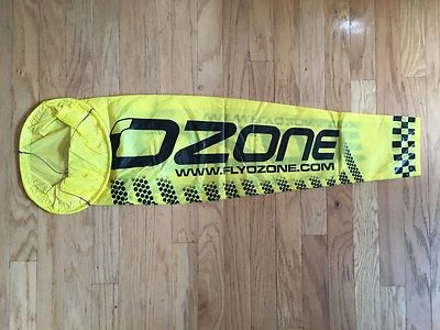 Pequeño Windsock Amarillo Ozono para Paramotor y Parapente Foto 1 de 3