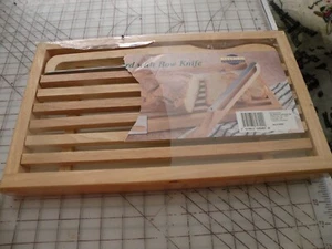 NIP THE KITCHEN COLLECTION INC. CUTTING BOARD WITH BOW KNIFE  1996 ITEM 60802 - Picture 1 of 4