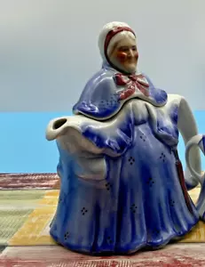 Staffordshire Vintage Collectible Teapot Tony Woods Little Old Lady - Picture 1 of 11