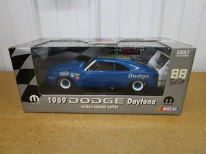1969 Dodge Daytona WINGED WARRIORS #7 racing 1/18 RC2 diecast box #88 test car - Picture 1 of 7
