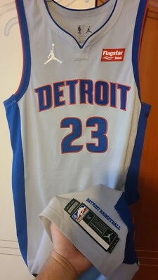 Игровая футболка Блейка Гриффина 2019–20 Detroit Pistons размер 50+6 DETE05144 - Изображение 1 из 4