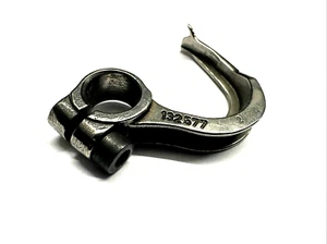 PFAFF 3306 Sewing Machine Loop Spreader 91-132 577-92 ; 91-132577-92 - Picture 1 of 4
