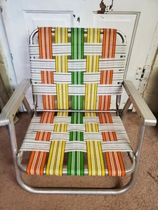 Vintage MCM Aluminum Folding LAWN CHAIR Pool Beach Short Leg Chair - Picture 1 of 7