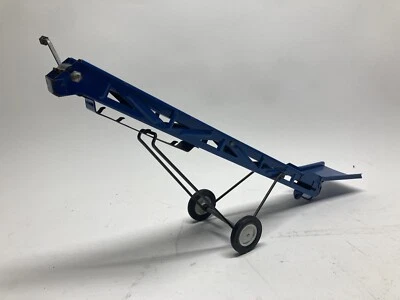 Rare 1/16 Ertl Farm Toy Blue Ford Portable Elevator Used Dated 1978 - Image 1 of 4
