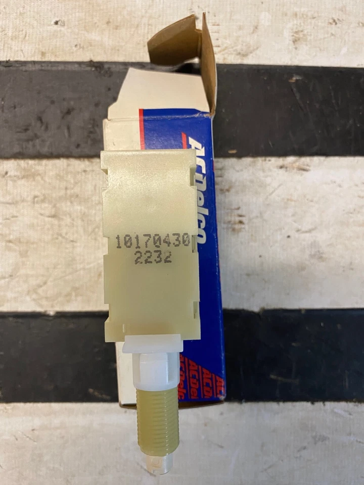 Pastillas de freno Acdelco como nuevas OEM 82-91 Chevrolet GMC Pontiac Oldsmobile P30 P3500 Foto 1 de 3