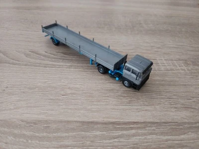 Kibri 10248 H0 DAF Truck Pritschensattelzug - H0 HO 1:87 - Bild 1 von 4
