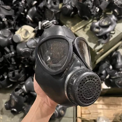 Cosplay Gas Mask Original Vintage Surplus obsolescence. - Image 1 of 3