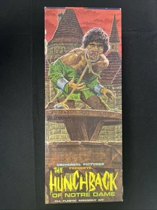 1963 Aurora Hunchback Of Notre Dame Complete Model Kit 461-98 - Picture 1 of 10