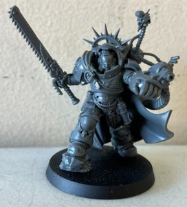 Primaris Captain in Gravis Armour - Space Marines - Warhammer 40,000 - Picture 1 of 2