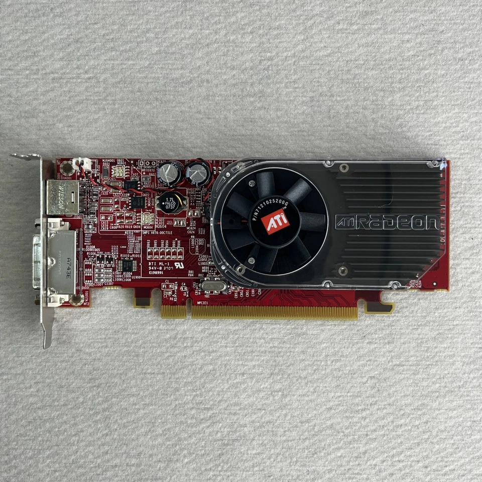 HP 410199-002 Radeon X1300 256MB PCIe Graphics Card, LP Bracket SPS 413023-001 - Image 1 of 3