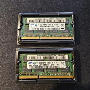 SAMSUNG M471B5673FH0-CH9 2GB 204Pin SO-DIMM DDR3 - Foto 1 di 1