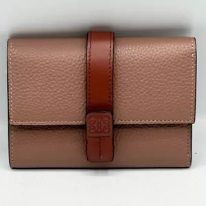 ‘Unused’ Auth LOEWE Anagram Leather Vertical Compact Wallet Tri-fold - Picture 1 of 15