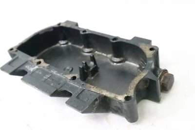 1983 HONDA CX 650 C oil pan 11121-ME2-010 Foto 1 de 4