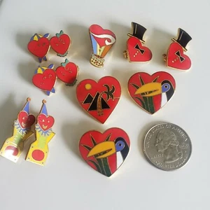 Vintage Ooh La La Heart Pins - Picture 1 of 6