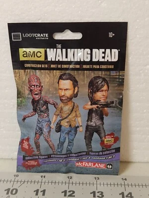 2015 Nova Caixa de Saque Selada The Walking Dead Pacote Cego McFarlane Brinquedos Figura AMC - Imagem 1 de 2
