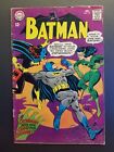 1967 Batman Comic # 197 Avec Batgirl Catwomen Housse 12 Cents Âge d'Argent