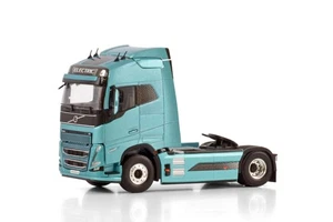 WSI Models | 04-2199 VOLVO FH5 GLOBETROTTER ELETTRICO 4X2 Scala 1:50 - Foto 1 di 3