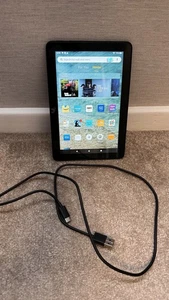 Amazon Fire HD 8 Tablet 32GB 12th Gen. Black - Picture 1 of 3