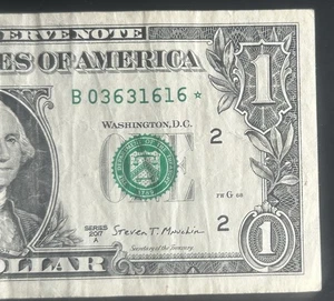 (SELTENER STERNSCHEIN!) 1 $ 640K Print Star Note Seriennummer B03631616 * Serie 2017A - Bild 1 von 4