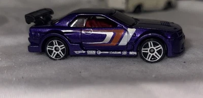 VHTF Nissan Skyline: 2011 Hot Wheels Racing Kits Street Race púrpura *suelto*  Foto 1 de 4