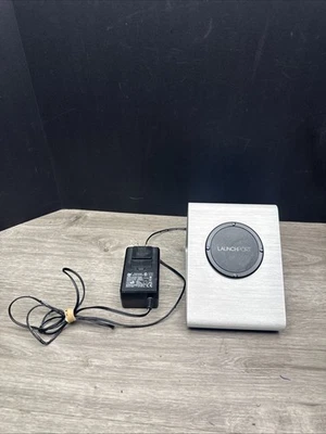 iPort LaunchPort iPad Wireless Charging System Base Station & AC Adapter Silver - Image 1 of 4