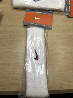 De colección Nike Swoosh Blanco Con Diadema Swoosh Rojo/Negro - Nuevo Foto 1 de 2