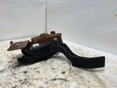 2009-21 Ford Econoline Van Accelerator Pedal Gas Pedal Bc24 9f836-aa  - Image 1 of 3