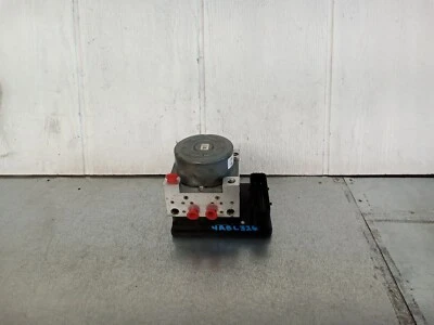 OEM 2014 -2016 Lincoln MKZ Ford Fusion ABS Anti-Lock Brake Pump | DG98-2C555-CA - Image 1 of 4