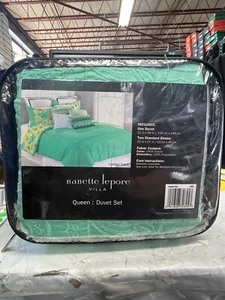 NAETTE LEPORE VILLA SIZE QUEEN 3 PIECE DUVET SET COLOR MULTI NEW - Picture 1 of 4