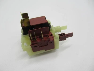 Interruptor de control lavadora CANDY CNE 148TDE interruptor GIAS 92129592 Foto 1 de 4