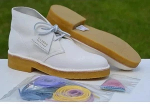 Clarks Originals BOTA DESIERTO 221 Damas Blanco Gamuza Cuero Botas UK TALLA 4D EU 37 - Imagen 1 de 6