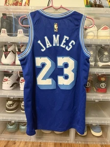 Nike Men's LeBron James NBA Los Angeles Lakers Classic Edition Swingman Jersey M - Picture 1 of 4