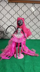 Monster High Puppe Catty Noir 13 Wishes Friday The 13th Debut - Bild 1 von 19