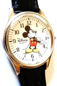 Disney Parks Original Authentic Mickey Mouse Quartz Watch - Needs Service or FPO - Picture 1 of 8
