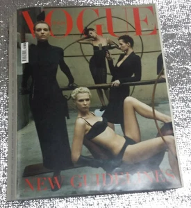 VOGUE ITALIA- Marzo 2001- - Picture 1 of 1