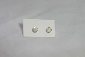 Earrings (new) GOLD ROUND OPALESCENT STUDS - 1/4"" - Picture 1 of 1
