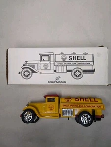 SHELL GASOLINE 1931 STERLING TANKER TRUCK ERTL 1:34 Scale DIECAST COIN BANK - Picture 1 of 3