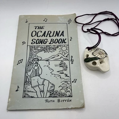 Libro de canciones The Ocarina de Ruth Bitton e instrumento musical de cerámica Ocarina Foto 1 de 4