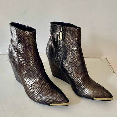 Rachel Zoe  Snake Leather Ankle Boots Size 6,5 - NEW - Image 1 of 4