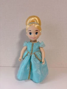 Tokyo Disney Resort It's a Small World Cinderella Puppe 2018 - Bild 1 von 4