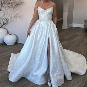 Vestidos de novia románticos perlas abertura lateral alta sin espalda 3D flores vestidos de novia - Imagen 1 de 5