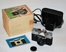 NEAR EXC! USSR "ZENIT-E" camera + INDUSTAR-50-2 lens, f3.5/50, BOX + GUIDE (24)