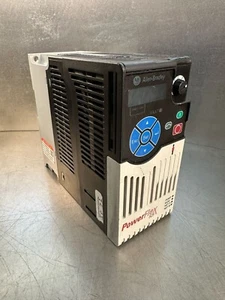 Allen Bradley 25B-D2P3N104 0,75kw/1,0PS 25BD2P3N104 (7.3.2) - Bild 1 von 5