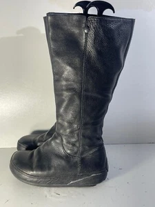 Stivali donna Fitflop taglia 7(41) usati pelle nera stivali al ginocchio -A98 - Foto 1 di 9