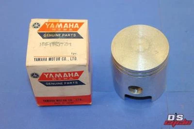 1967-70 YAMAHA YL2 YL2C L5T 3RD OS 52.75 PISTON NOS OEM P/N 166-11637-01 - Image 1 of 4