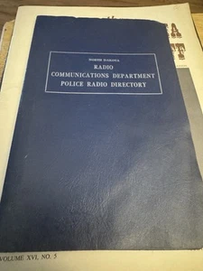 Arizona Sheriff mag 1962, Canton police Ohio Yearbook 1961, North Dakota police - Picture 1 of 18